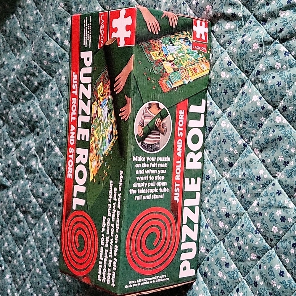 NIB Puzzle Roll Size 33"×50" Easily Store Puzzles